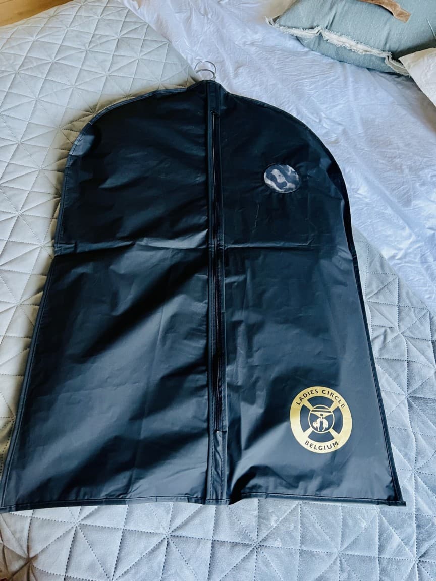 SUIT BAG