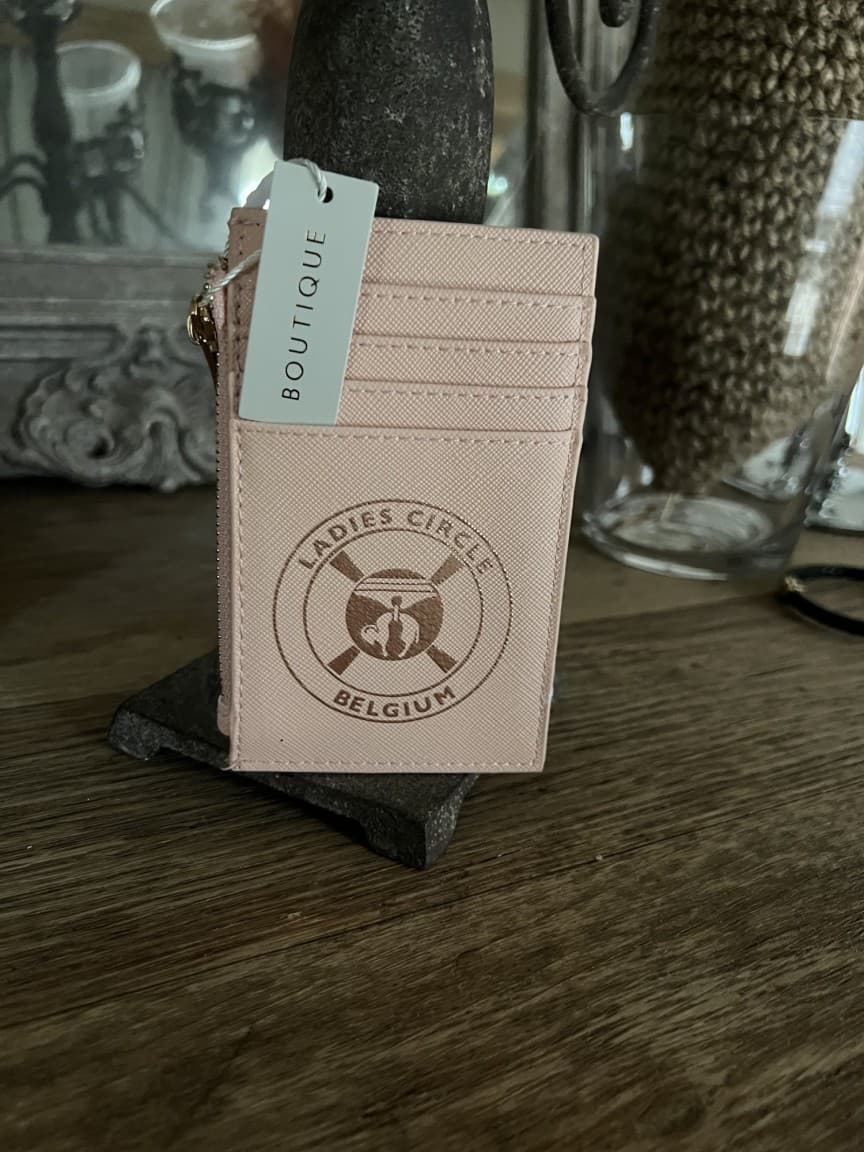 CARD HOLDER